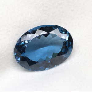 Magnifique topaze bleue de Londres facettée - Pierres précieuses de topaze de Londres de forme ovale - Pierre ovale taillée de 9x7 mm pour la création de bijoux - Product Image 1