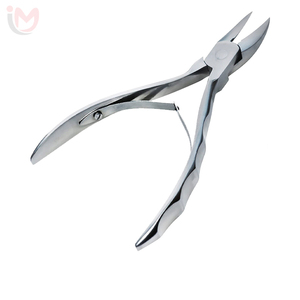Coupe-cuticules professionnel en acier inoxydable, outil de précision pour éliminer les peaux mortes, poignée en caoutchouc souple, coupe-ongles pour pédicure et manucure, OEM - Product Image 2