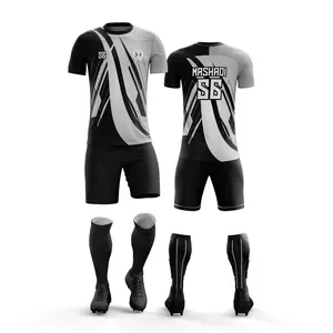 Ensemble d'uniformes de football à impression par sublimation blanche et noire Pakistan Uniformes de football de meilleure qualité à utiliser pour les hommes