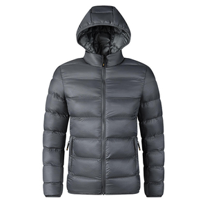 Veste matelassée noire à capuche pour homme, col montant, fermeture éclair, coupe-vent, rembourrée de duvet, manteau d'hiver décontracté, coupe régulière - Product Image 1