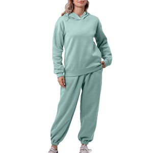 Conjuntos Deportivos de 2 Piezas para Mujer, Personalizables con Logotipos, al por Mayor, Lisos, de Algodón 100%, Sudadera Corta y Pantalones - Product Image 4