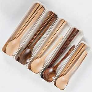 Ensemble de couverts en bois réutilisables de style japonais avec manches gainés de fil – Élégant ensemble de cuillère, fourchette et baguettes en bois pour le voyage - Product Image 3