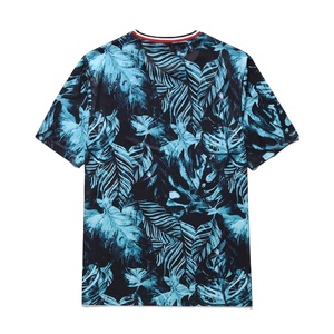 เสื้อยืดผู้ชายคุณภาพสูงขายส่ง พร้อมออกแบบลายพิมพ์ดิจิทัลตามสั่ง ผสมโพลีเอสเตอร์และคอตตอน ลายพื้นเรียบ สไตล์ไฮสตรีท - Product Image 6