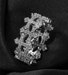 Bague Hip Hop Croix Zirconium en Laiton Plaqué Rhodium pour Hommes et Femmes, Idéale pour Fêtes et Mariages - Product Image 1