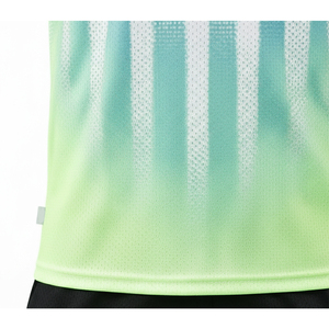 Tenue d'équipe personnalisable, uniforme de football, 100% polyester, haute qualité, respirant, écologique, couleur noire, logo, service OEM, vente en gros - Product Image 6