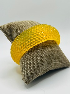 Brazaletes de Resina con Acabado Elegante, Brazaletes de Resina de Estilo Sofisticado, Brazaletes de Resina de Color Sólido, Resina para Uso en Fábrica y Venta al Por Mayor Personalizada - Product Image 2