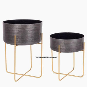 Macetas Redondas de Acero Inoxidable con Acabado de Espejo de Lujo, Macetas Modernas de Metal Grandes para Uso en Interiores y Exteriores, Hogar y Oficina - Product Image 3