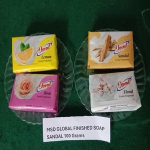 สบู่ก้อนออสวอล ฟลอรัล 100 กรัม กลิ่นหอมแปลกใหม่ บำรุงผิวชุ่มชื้น เหมาะสำหรับทุกสภาพผิว - Product Image 4