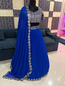 Lehenga Choli Azul Rey Bordado con Blusa y Dupatta de Diseñador – Ropa de Lujo para Bodas, Novias y Fiestas para Mujer - Product Image 5