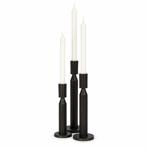 Ensemble de 3 bougeoirs en métal noir pour bougies coniques | Centre de table moderne pour bougies, décoration intérieure, table à manger, mariage - Product Image 1