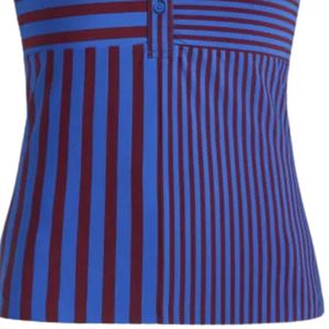 Polo de sport sublimé à rayures bleues et rouges pour femme, manches courtes, confortable, idéal pour le golf et l'entraînement - Product Image 4