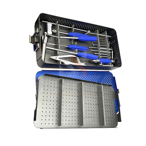 Kit d'Instruments de Manucure et Pédicure de Qualité Professionnelle, Ensemble Complet d'Outils de Soins des Ongles par Blush Surgical - Product Image 1