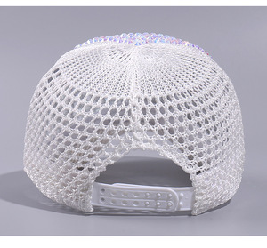 Casquette de baseball noire à 6 panneaux avec strass, imprimé floqué, maille scintillante et cristaux, style streetwear pour femme, idéale pour les fêtes d'été, modèle snapback - Product Image 5