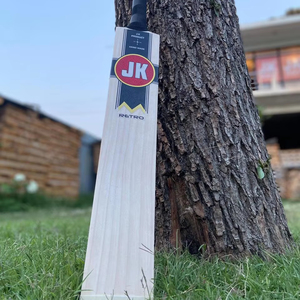 Bate de Críquet Profesional de Madera de Salgueiro Cachemir Updesh Premium, Tamaño Completo, Ligero y Duradero, para Práctica con Pelota de Cuero - Product Image 1