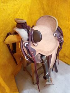 ROYAL INTERNATIONAL Ensemble de sellerie western en cuir durable de haute qualité, avec selle Big Horn enveloppée, arceau en fibre de verre et accastillage en acier inoxydable - Product Image 2