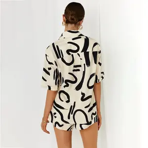 Conjunto de Dos Piezas para Mujer, Top Corto y Pantalones Cortos Deportivos de Mezclilla Transpirable y Ecológica para Verano - Product Image 4