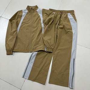 Traje Cortavientos Ligero Personalizado, Corte Holgado, Chaqueta y Pantalones de Nailon con Cierre, Ropa Deportiva Unisex para Hombre - Product Image 1