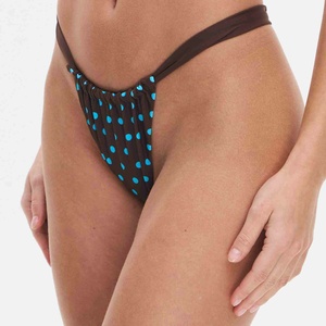 Traje de Baño de Diseño Nuevo 2026 para Niñas, 3 Piezas, Malla Tejida Simple, Cinturón con Rayas Laterales, Cintura Alta, Bikini Sexy de Secado Rápido para Playa - Product Image 4