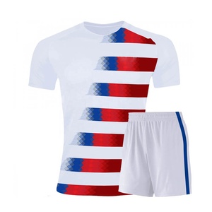 Vente en gros d'uniformes de football Maillot de football personnalisé 100% polyester Maillot de football à séchage rapide Ensemble d'uniformes de football pour hommes - Product Image 1