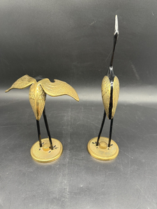 Paire de figurines de héron en laiton artisanales, sculpture d'oiseau en métal noir et or, élégante statue de grue, décoration d'intérieur, ornement de table - Product Image 4