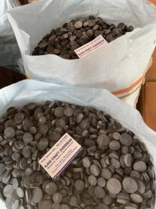 Boutons en corne de buffle en gros, noirs, tailles 16mm/19mm/21mm/23mm/26mm/29mm/31mm pour accessoires vestimentaires - Product Image 4