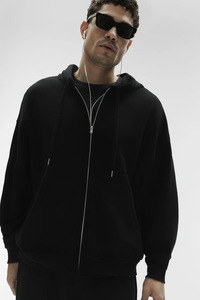 Sweat-shirt à capuche en denim épais personnalisé 100% coton avec fermeture éclair rembourrée et capuche pour homme pour l'automne - Product Image 2