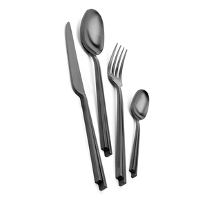 Ensemble de couverts de style premium en acier inoxydable avec cuillères, fourchettes et couteaux pour les repas quotidiens, les fêtes et l'usage courant - Product Image 1