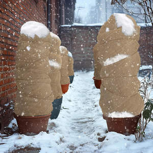 Tela Geotextil de Yute Tejida 100% Natural, Ecológica, de Grado Alimenticio, Duradera y Biodegradable, Ancho de 40 Pulgadas x 40 Pies, 11 oz - Product Image 4