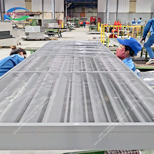 เราผลิตบานประตูหน้าต่างแบบสั่งทำตามขนาดและสีที่ต้องการ ในราคาที่สมเหตุสมผล พร้อมผลิตภัณฑ์คุณภาพสูง - Product Image 3