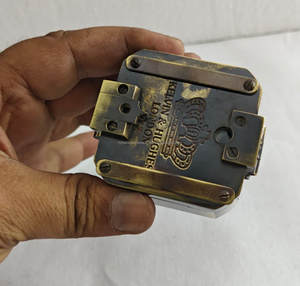 Brújula Náutica Kelvin & Hughes de Latón Macizo, Acabado Antiguo Vintage, Brújula de Navegación Marina - Product Image 6