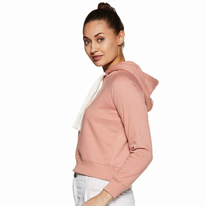 2026 Customize Plain High Quality Women <b>Crop</b> <b>Top</b> Hooded <b>Pink</b> Color Slim Fit Casual Winter Wear Women <b>Crop</b> <b>Top</b> Hoodie - Product Image 3
