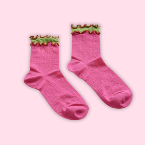 Chaussettes ras du cou coréennes printemps-été, mignonnes, en coton, à double dentelle, décontractées, à volants, pour filles, vente en gros pour femmes, personnalisables - Product Image 1