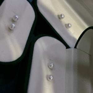 Boucles d'oreilles en or naturel concentré 18 carats, perles de 11-12 mm, surface brillante et huileuse, presque sans défaut, bijoux atmosphériques - Product Image 4