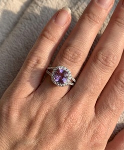 Anillo de Compromiso Minimalista con Engaste de Canal, Corte Cojín, Certificado por Terceros, Plata 925, Amatista Natural, Cristiano, Unisex - Product Image 6