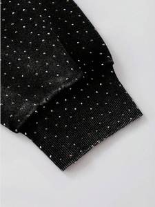 เสื้อฮู้ดดี้ผู้ชายสีดำแบบยูนิเซ็กซ์ พิมพ์ลายริมฝีปาก สไตล์สตรีทแวร์ตัวใหญ่ ตกแต่งด้วยคริสตัล แขนยาวปกติ ผ้าเฟรนช์เทอร์รี่ - Product Image 4