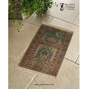 Alfombra de Oración Islámica de Viscosa de Lujo Quiet Bloom de la Mejor Calidad, Alfombra Suave para Namaz Musulmán, para el Hogar o la Mezquita, en Venta - Product Image 3