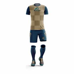 Uniformes de Fútbol Personalizados 100% Poliéster, Camisetas de Manga Corta, Pantalones Cortos de Fútbol, Uniformes de Entrenamiento, OEM ODM - Product Image 4