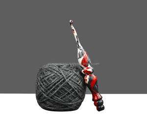 Ganchos de Crochet de Resina con Acabado Liso para un Agarre Cómodo - Product Image 2