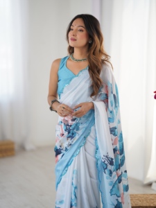 Sari de poliéster azul con estampado digital y trabajo de espejo para mujer, estilo indio-pakistaní, largo hasta el suelo, corte regular, para bodas. - Product Image 6