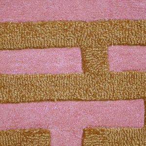 พรมขนสัตว์ทอมือลายเรขาคณิตสีชมพูโรส ดีไซน์ทันสมัย สำหรับห้องนั่งเล่นและห้องนอน - Product Image 4