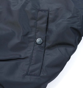 Blouson Aviateur Homme Hiver Neuf Imperméable Coupe-Vent Haute Qualité Col Montant Fermeture Éclair Avant Vente en Gros - Product Image 4