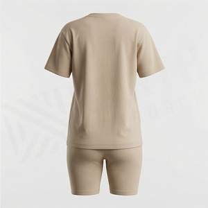 Ensemble 2 pièces tricoté pour femme : T-shirt col rond à manches courtes et short respirant, décontracté, au-dessus du genou, imprimé lettres, couleur unie - Product Image 2