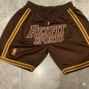 Shorts de basket-ball pour hommes Rexfit Sports, tissu en maille marron de qualité supérieure, respirant, pour la salle de sport, entraînement, design à rayures latérales, shorts pour hommes - Product Image 1