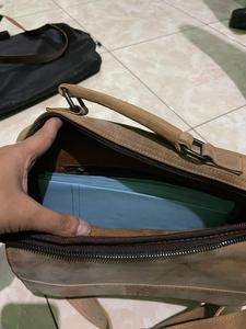 Sac à bandoulière pour homme en cuir véritable rétro, minimaliste, pour le bureau, avec logo, antivol, résistant à l'eau - Product Image 3