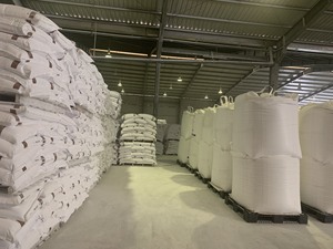 Polvo de carbonato de calcio blanco recubierto y sin recubrimiento para llenado de plástico masterbatch tubería de PVC grado industrial superior más vendido - Product Image 2