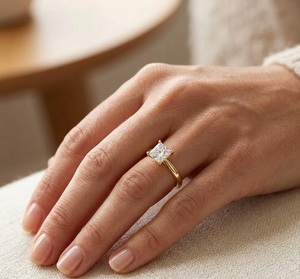 Anillo de Compromiso Elegante con Corte Princesa VB-30SR, Anillo de Oro de 18K, Certificado IGI, Diamante Cultivado en Laboratorio de 2CT, 7 mm, Color E, VS1, Anillo Solitario - Product Image 5