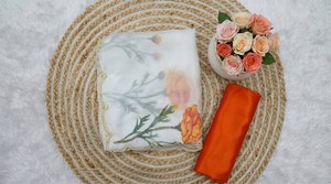 Sari de organza con estampado floral, blusa de satén con borde de encaje festoneado, protección solar reversible, largo hasta el suelo, suave, para fiestas y bodas - Product Image 5