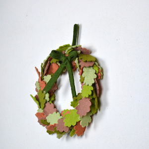 Modern Natural Woolen Felt Leaf Wreath for Home & Commercial <b>Decoration</b> | Eco-Friendly Custom Design - Product Image 5