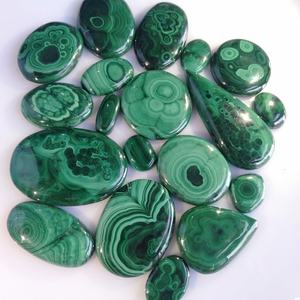 Malachite Plain Gemstone Mix Shape Loose Cabochon Fabrication de bijoux naturel de bonne qualité - Product Image 1