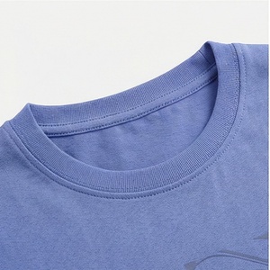 Ensemble sportif 2 pièces pour femmes, t-shirt à manches courtes et short au-dessus du genou, couleur unie, respirant, en polyester tricoté, bleu - Product Image 2